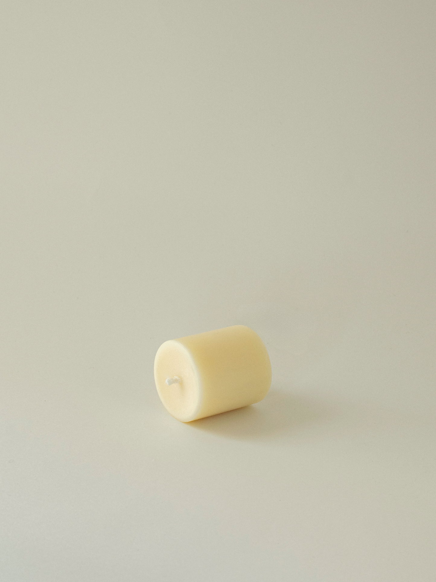 CANDLE REFILL